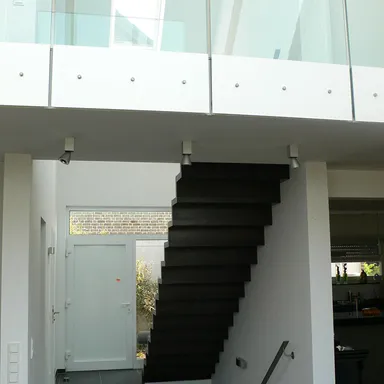 thumbnail-9